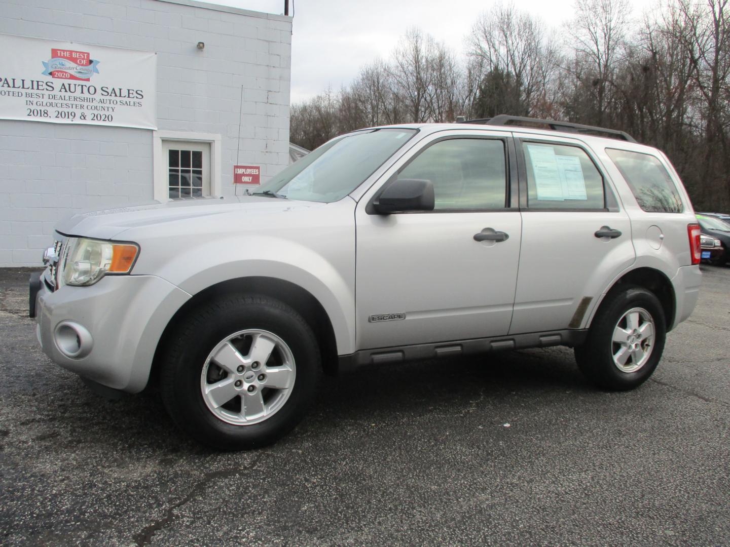 2008 SILVER Ford Escape (1FMCU02Z68K) , AUTOMATIC transmission, located at 540a Delsea Drive, Sewell, NJ, 08080, (856) 589-6888, 39.752560, -75.111206 - Photo#1